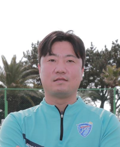 김동욱 14. CF